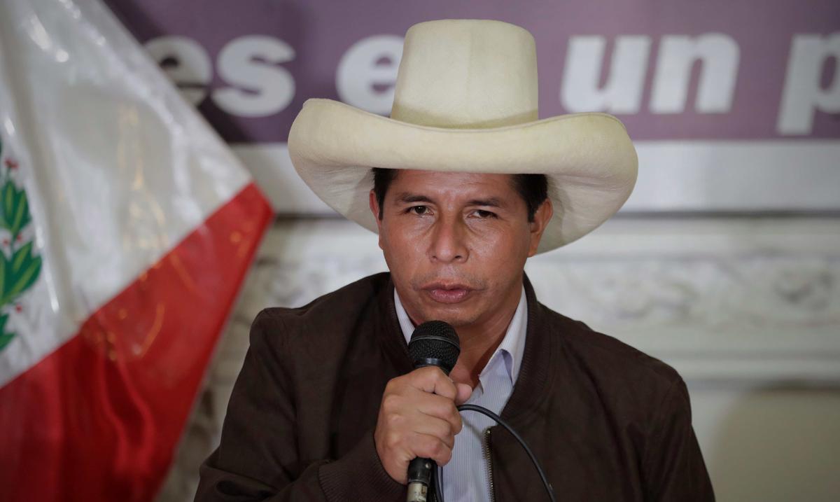 Peru: el presidente Pedro Castillo disuelve el Congreso e instaura un “gobierno de excepcion”